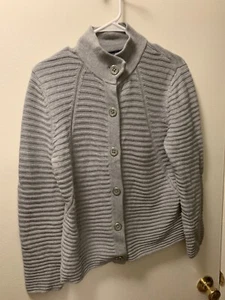 JONES NEW YORK SIGNATURE GREY BUTTON DOWN SWEATER SIZE L - Picture 1 of 3