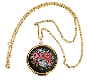 Avon goldfarben schwarz Floralpoint bestickt Medaillon Anhänger Halskette Floral Vintage - Bild 1 von 13