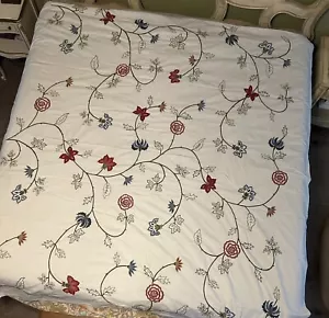 Funda nórdica Pottery Barn bordada floral crewel ~ Reina completa - Imagen 1 de 9
