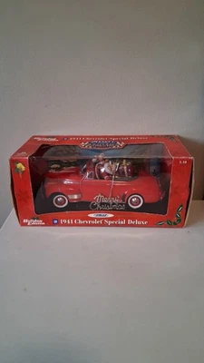 Welly 1/18 Scale Diecast 19862 - 1941 Chevrolet Special Deluxe Christmas - Image 1 of 4