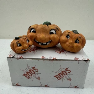 Lantern Family BOO BUDDIES HALLOWEEN BY ENCORE Three Pumpkin Jack-o’-lantern - Picture 1 of 11