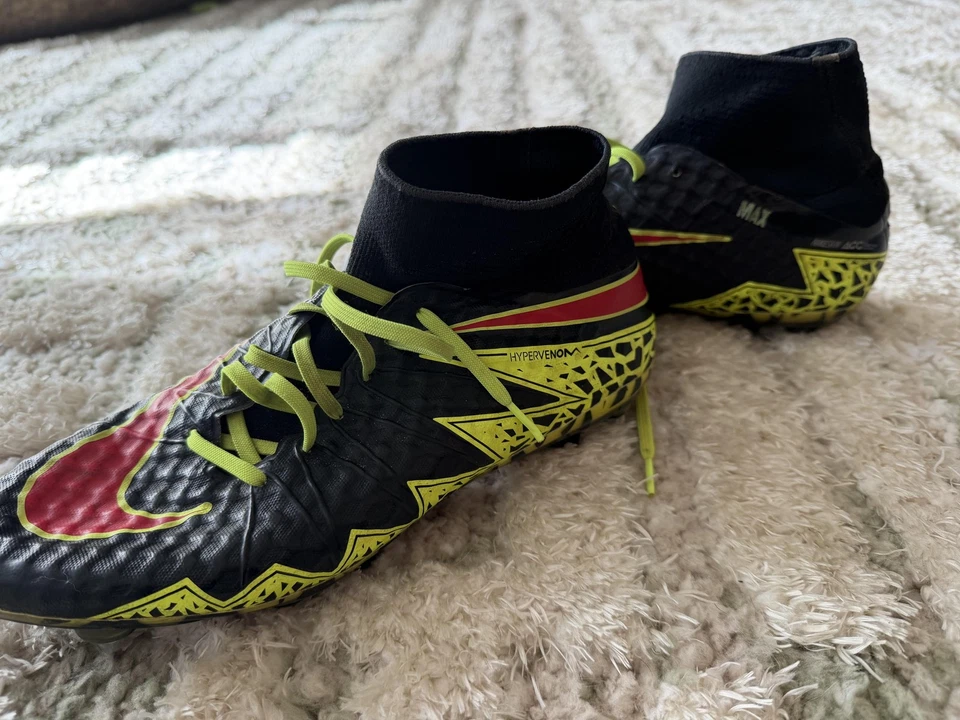 Мужские футбольные бутсы Nike Hypervenom Phantom II SG Pro ACC 10,5 черные вольт - Изображение 1 из 4
