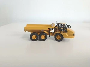 RARE CAT 1:87 730 ARTICULATED TRUCK REF. 55130  - Picture 1 of 4