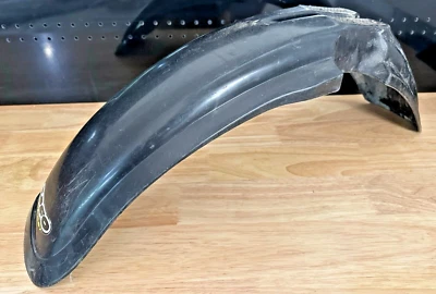 Guardabarros delantero plástico OVNI 1983-1991 HONDA CR125R CR250R CR500R Foto 1 de 4