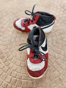Nike Vintage Air Jordan 1 Baby 1985 Original Rare Michael Jordan Size 7 F/S - Picture 1 of 8