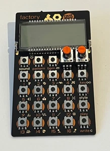 Teenage Engineering PO-16 Factory - Bild 1 von 2