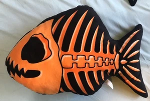 Nanco Stofftier Plüsch Orange Skelett Fischgräte Halloween Dekor Kissen 21 "x 14" - Bild 1 von 3