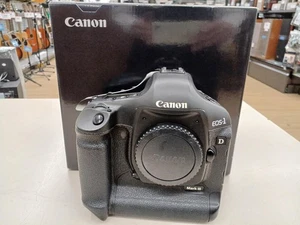 CANON EOS-1D MARK III Digital SLR body - Good Condition From Japan - Picture 1 of 20
