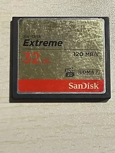 32gb SanDisk Extreme CompactFlash Memory Card UMDA 7 Speed CF Nikon CANON DSLR - Picture 1 of 3