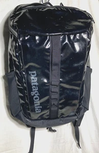 Vntg Patagonia Black Hole Pack Padded Back Polyester Backpack 49296 Black 25 L - Picture 1 of 12