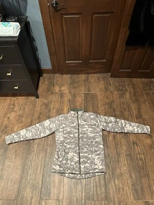 Massif Mt Gear ARMY ELEMENTS JACKET, DIGITAL ACU, SIZE Medium - Bild 1 von 13