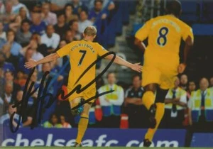 READING: PAVEL POGREBNYAK SIGNED 6x4 ACTION PHOTO+COA - Picture 1 of 1