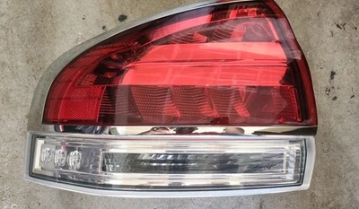 *TESTADO* 2011-2015 Lincoln MKX LED lanterna traseira driver lado esquerdo exterior 2012 2013 - Imagem 1 de 4