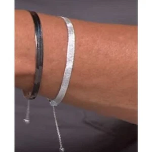 Technibond® Bracciale Regolabile Ossa di Aringa Reversibile - Nero e Argento - NUOVO - Foto 1 di 5