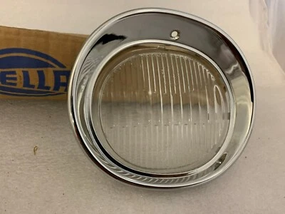 Zusatz Scheinwerfer Streuscheibe mit Crom Rahmen Hella K-11040 1-82208  NEU NOS - Image 1 of 4