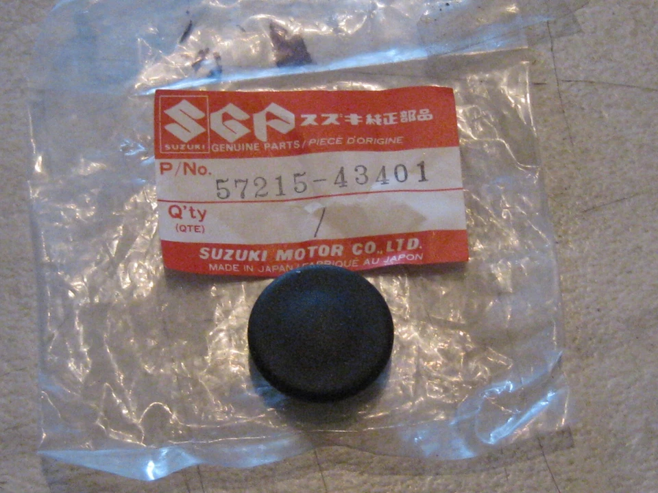 SUZUKI GS1150E/GS750ES/GS550ES/GS550E/GSX550E GRIP END CAP NOS! - Image 1 of 1