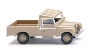 Land Rover Pickup - cremebeige - 1:87 - Wiking (010703) - Bild 1 von 1