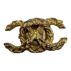 Vintage Chanel Style Interlocking CC Shoe Clip – Textured Gold-Tone France - Picture 1 of 6