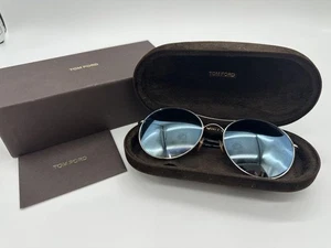 Tom Ford Sunglasses TF409-D 16W 60□18 145 Stylish Designer Eyewear - Picture 1 of 12