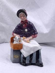 Royal Doulton New Companions HN 2770 emitido 1982-86 como nuevo - Imagen 1 de 9