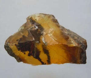 1.58 GRAM 100 MILL YEARS OLD ROUGH AMBER FROM MYANMAR/BURMA (ABR8/113) - Picture 1 of 5