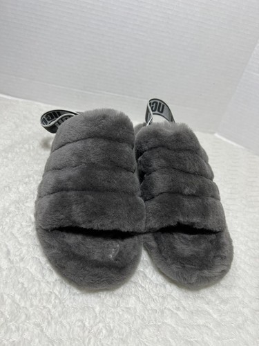 Scarpe da donna UGG morbide Fluff Yeah Slide taglia 9 sandali grigio castagno