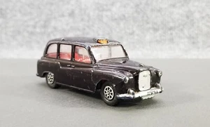 VINTAGE CORGI TOYS WHIZZWHEELS AUSTIN TAXI CAB BLACK - Picture 1 of 8