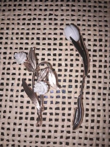 TWO VINTAGE ESTATE SALE IVORY COLORED FLOWER HAT PINS - Picture 1 of 3