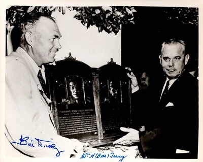 Bill Dickey + Bill Terry Signed 1954 Hall of Fame HOF 8x10 inch Photo + JSA COA - Image 1 of 2