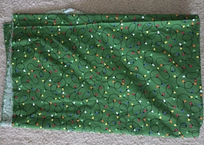 Christmas Fabric Holiday Lights Design 42" X 34" Multicolor Pre-owned  Foto 1 de 3