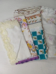 Vintage Set of four Cotton Handkerchiefs Hankies Floral Multicolor Unisex - Picture 1 of 2