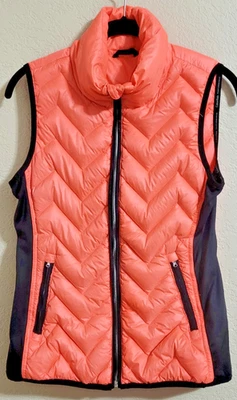 Usado en Excelente Condición Calvin Klein Performance Mujer Chaleco Puffer Pato Plumón Rosa XS Cremallera  Foto 1 de 4