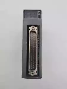 Mitsubishi Electric QX81 PLC Q Series Input module 24 V DC 32 inputs - Picture 1 of 5