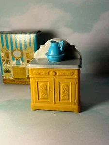 Avon Victorian Washstand Decanter in Original Box - Picture 1 of 10