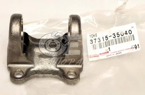 OEM Front Propeller Shaft Yoke 37315-35040 – Toyota 4Runner Tacoma T100 1984–200 - Picture 1 of 1