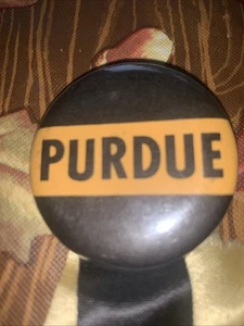 Vintage 1,75 Zoll Purdue University Pinback Button Sport - Bild 1 von 5