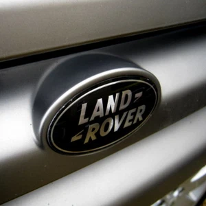 Genuine 'Land Rover' Black & Silver Grille Oval Badge for Range Rover L322 - Picture 1 of 6