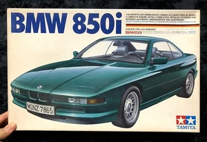 BMW 850i 1/24 MODEL KIT REVELL / TAMIYA - Picture 1 of 12
