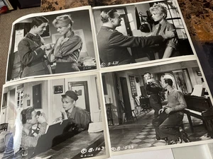 BRIGITTE BARDOT  8” x 10” B&W  Studio “Babette Goes To War” PHOTOS (4) - 1959! - Picture 1 of 6
