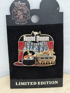Spilla Disney World 2003 Haunted Mansion Pippo con cofanetto funzionante - Foto 1 di 3