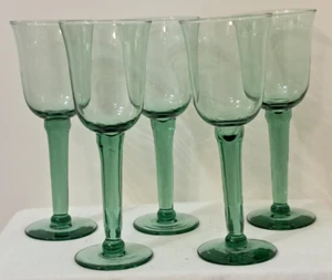 LOT OF 5 La Mediterranea Verde Green Wine/Water Goblets Hand Blown 12 oz. - Picture 1 of 4
