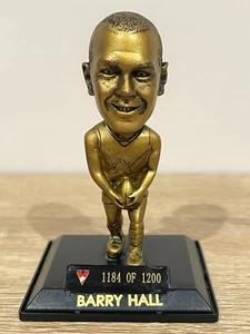 2008 SELECT AFL STARS GOLD FIGURINE SYDNEY SWANS BARRY HALL #1184/1200. - Picture 1 of 4