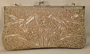 VTG Champagne Colored Beaded Clutch/Purse with Locking Clasp & Chain - Picture 1 of 7
