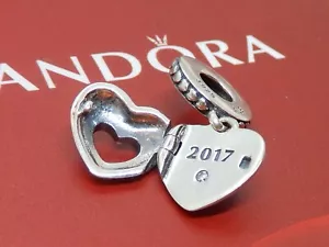 Pandora Sterling Silver Pandora Club 2017 Diamond Heart Locket Charm 792092D - Picture 1 of 11