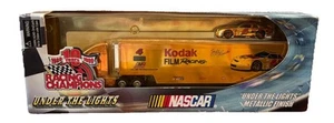 Racing Champions NASCAR Kodak Film Bobby Hamilton Transport Diecast 1/64 (G) - Picture 1 of 5