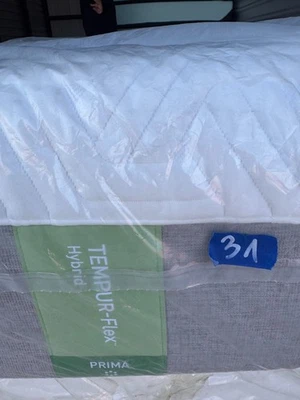 Tempur-pedic mattress Tempur-Flex Prima Hybrid Twin XL/ Split King ex-display. - Image 1 of 4