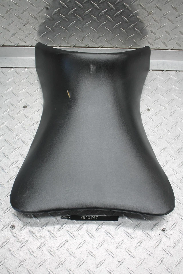 2008 BUELL LIGHTNING XB12S/XB9R 1125R ПЕРЕДНЕЕ СИДЕНЬЕ СЕДЛО - Изображение 1 из 4