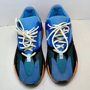 Größe 10,5 - Adidas Yeezy Boost 700 hellblau - Bild 1 von 9