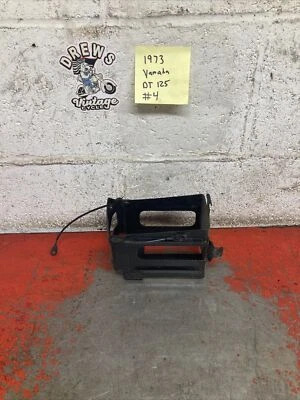 Yamaha DT 125 DT125 1973 caja de batería At1 Foto 1 de 4