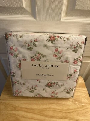 全新无标签 Laura Ashley Audrey 粉色花卉大号床单套装 4 件套  — 第 1/4 张图片
